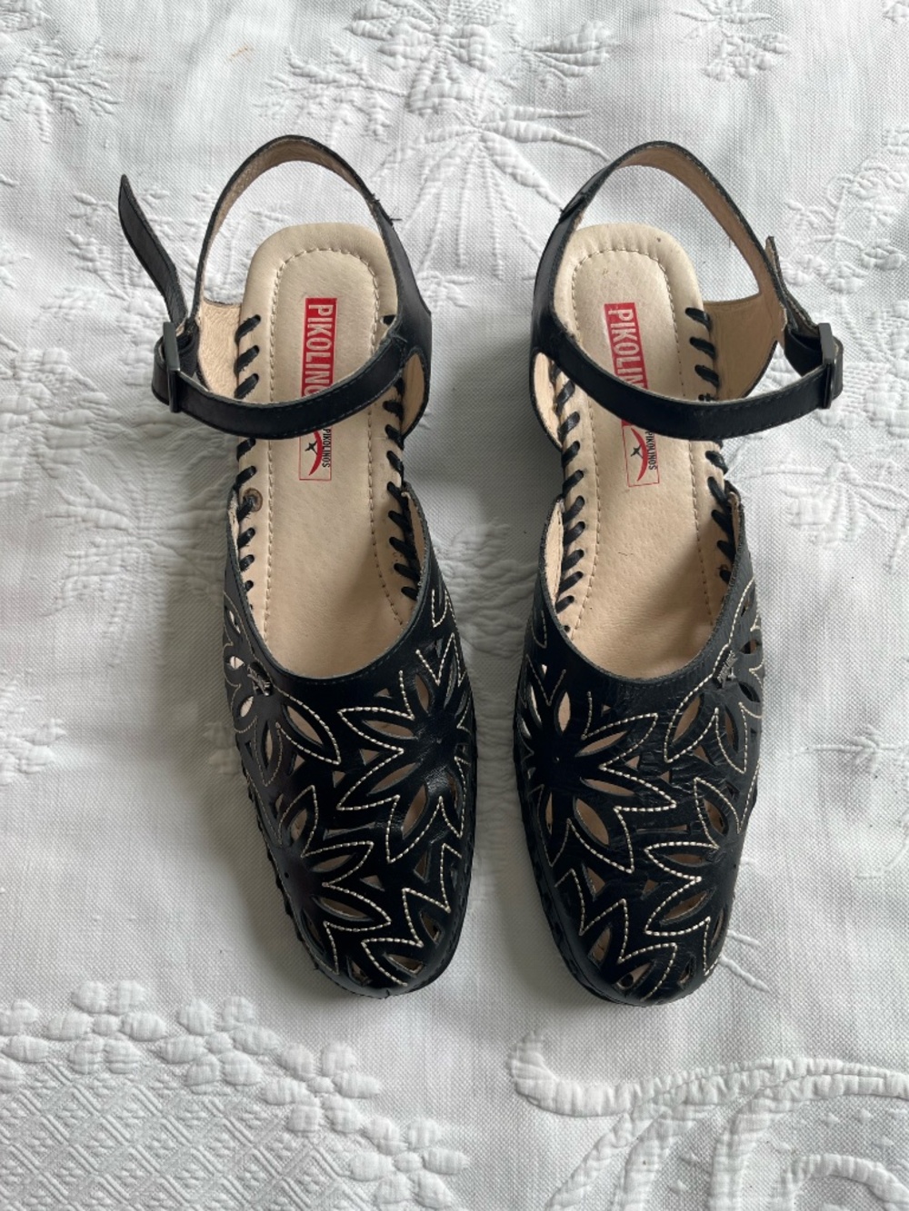 Pikilinos Black Laser Cut Leather Shoes 41